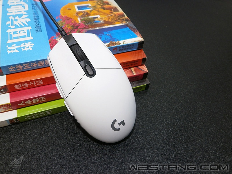 Logitech G102-012.jpg