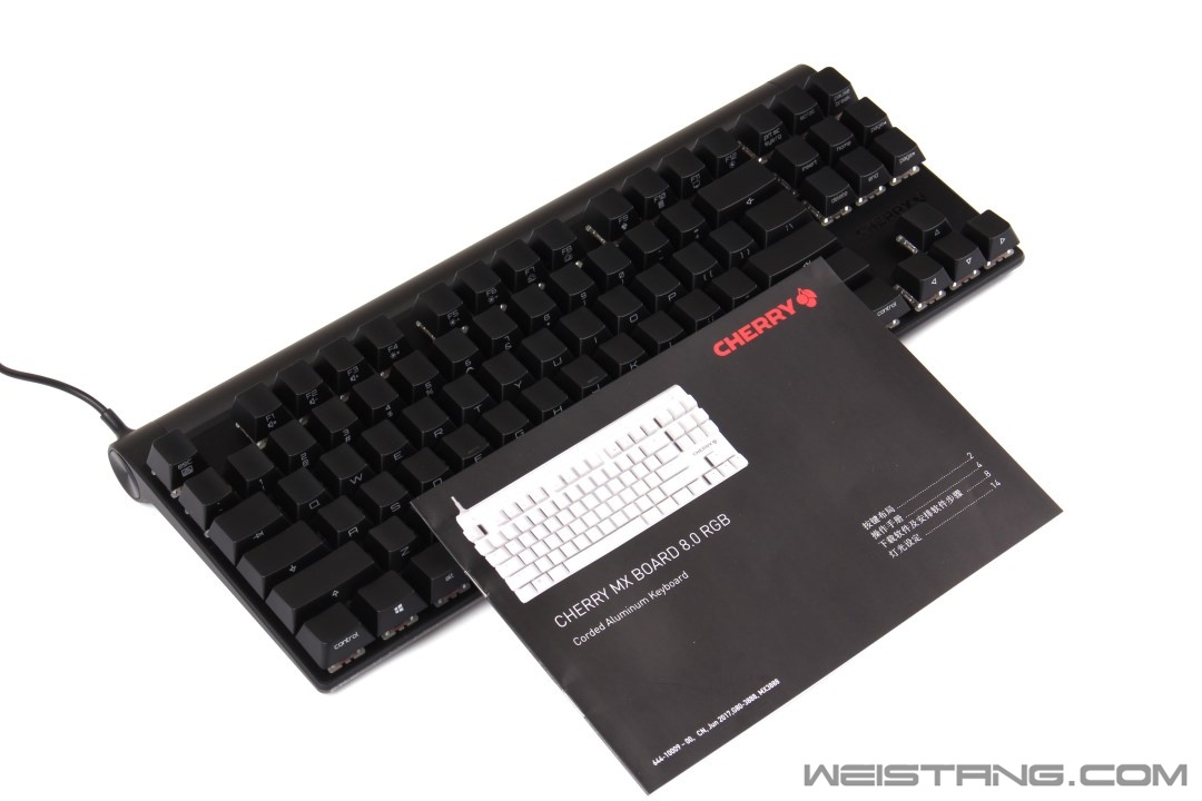 cherrymx 80 rgb机械键盘开箱